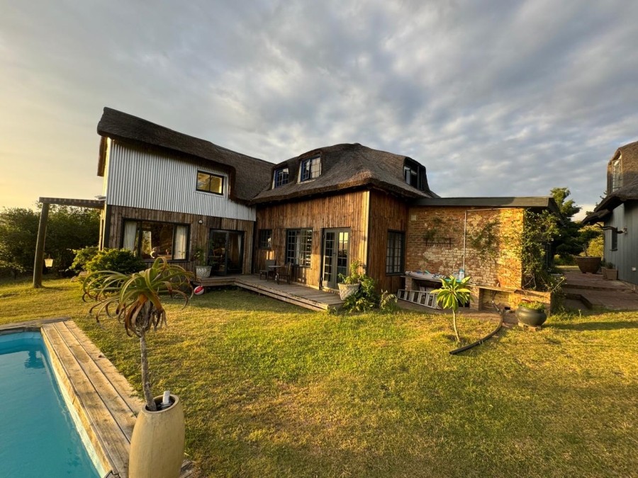 6 Bedroom Property for Sale in Sedgefield Rural Western Cape
